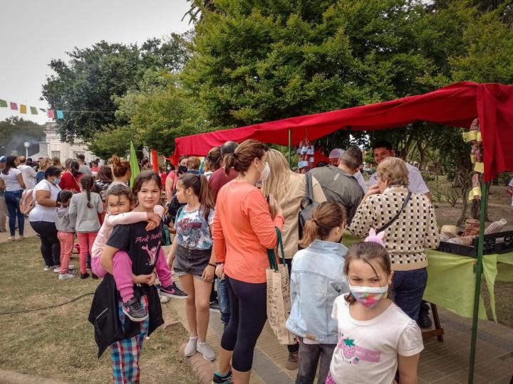 Con gran éxito, pasó la Feria Regional de Alimentos en San Javier 
