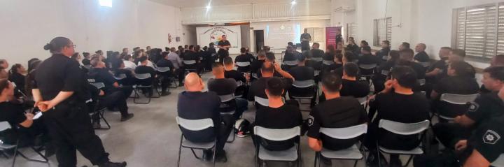 Unidad Regional XIV: Jornada de capacitación sobre uso progresivo de la fuerza en San Javier