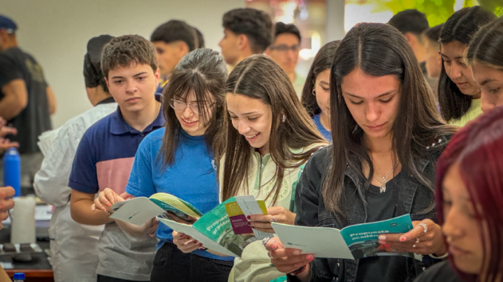 Se realizó la Expo Carreras Cayastá 2025