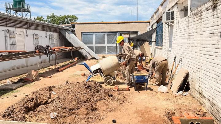 Avanza con firmeza la reconstrucción del Hospital de Helvecia