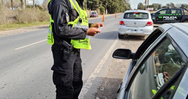 Libertad con fianza y embargo millonario a los policías viales acusados de cobrar coimas
